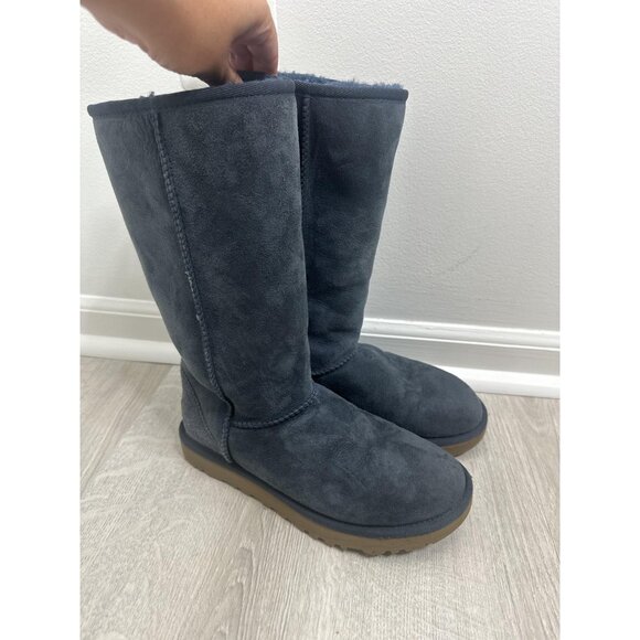 UGG Boots Womens Size 6 Navy Classic Tall II Shearling Suede Sheepskin 1016224 - Picture 1 of 10